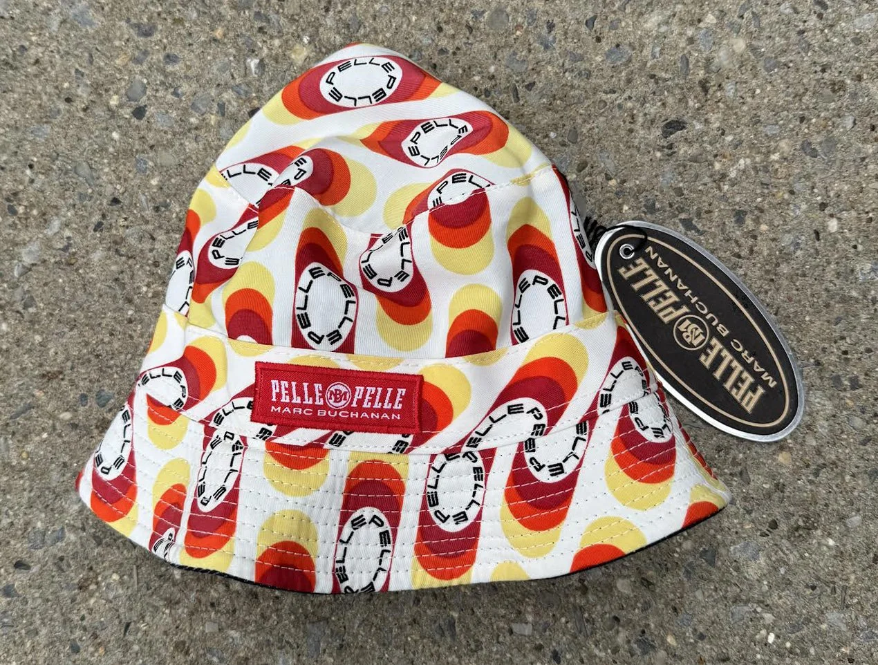 Pelle Pelle キャップ Vintage Pelle Pelle White Reversible Bucket Hat NWT — RootsBK